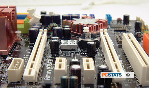 MSI Computer 975X Platinum PCSTATS Review - Motherboard Highlights